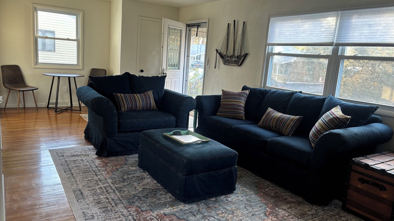 Photo of Livingroom in Vermilion