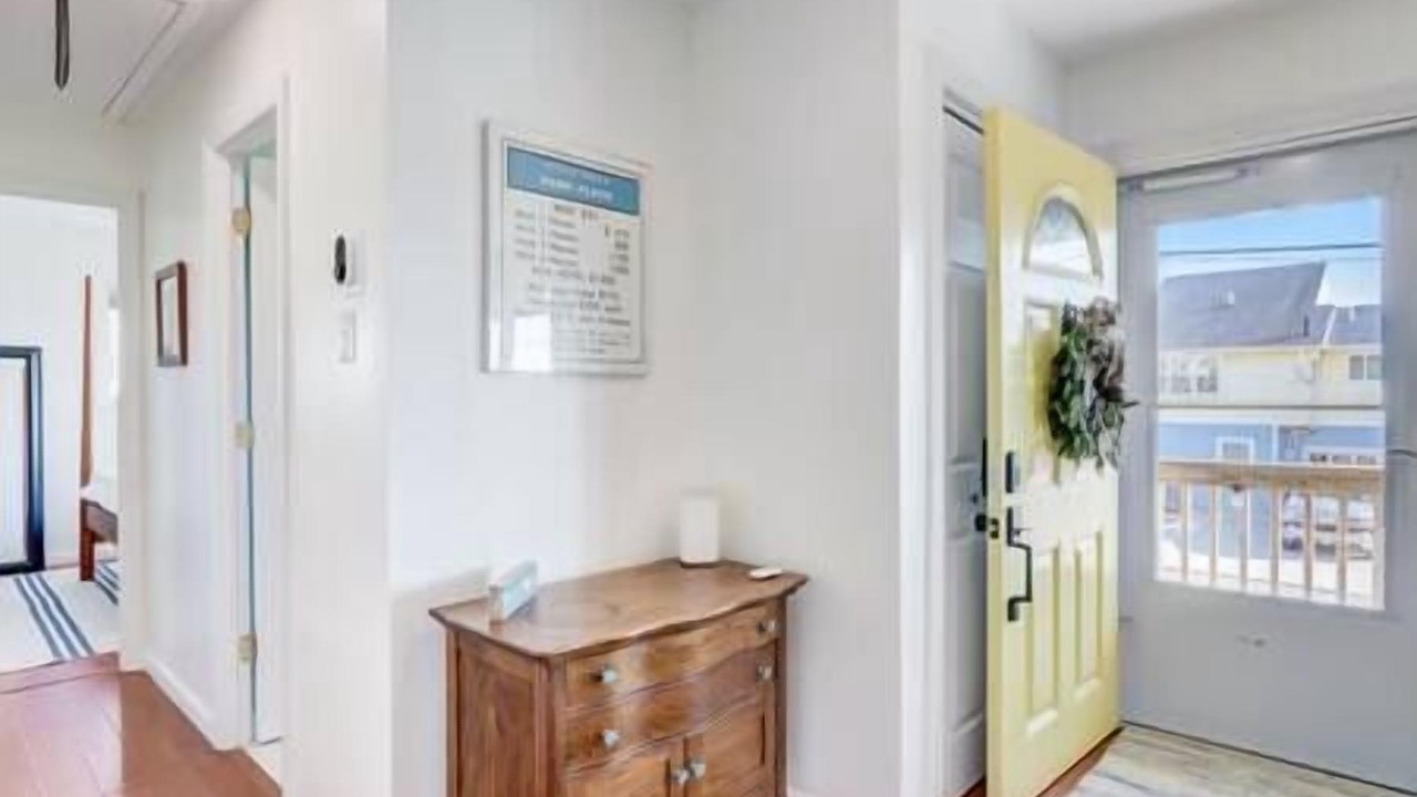 Photo of Bedroom in Mystic Island