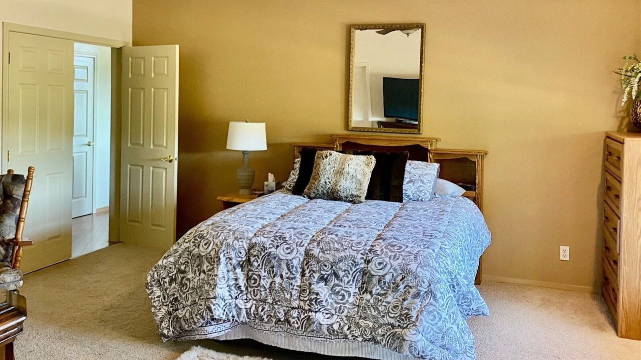 Photo of Bedroom in Ahsahka