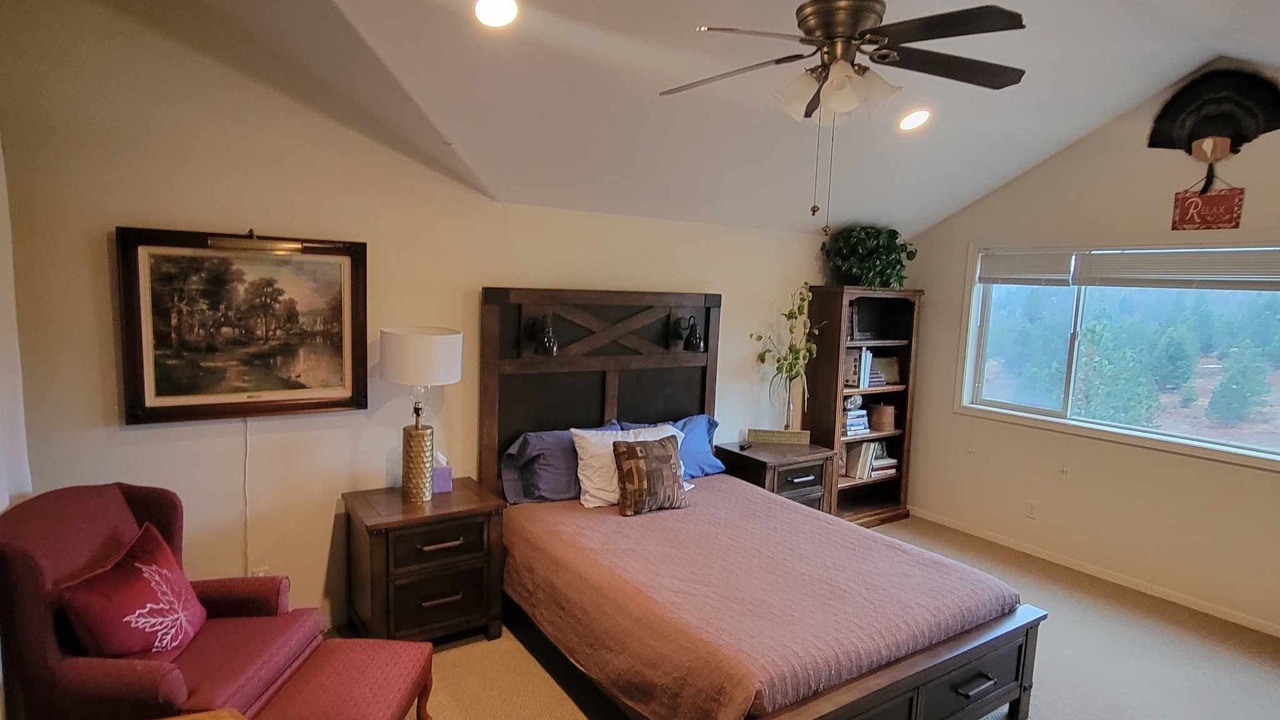 Photo of Bedroom in Ahsahka