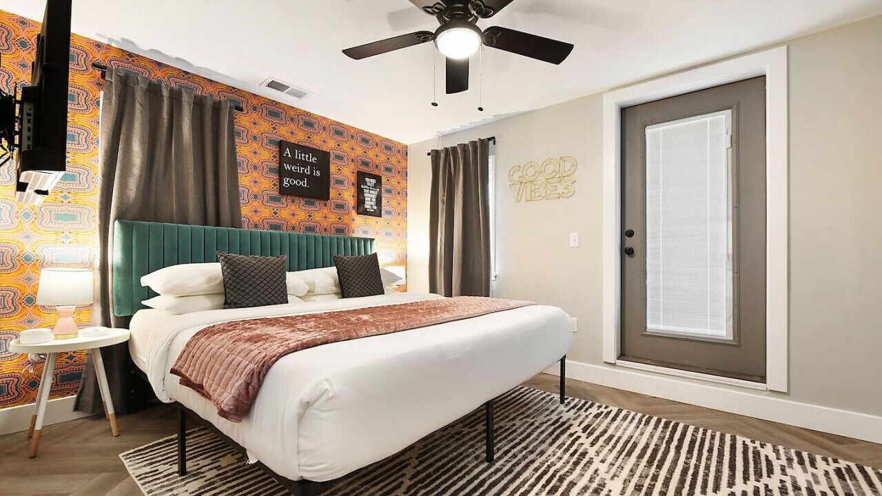 Photo of Bedroom in East Allegheny