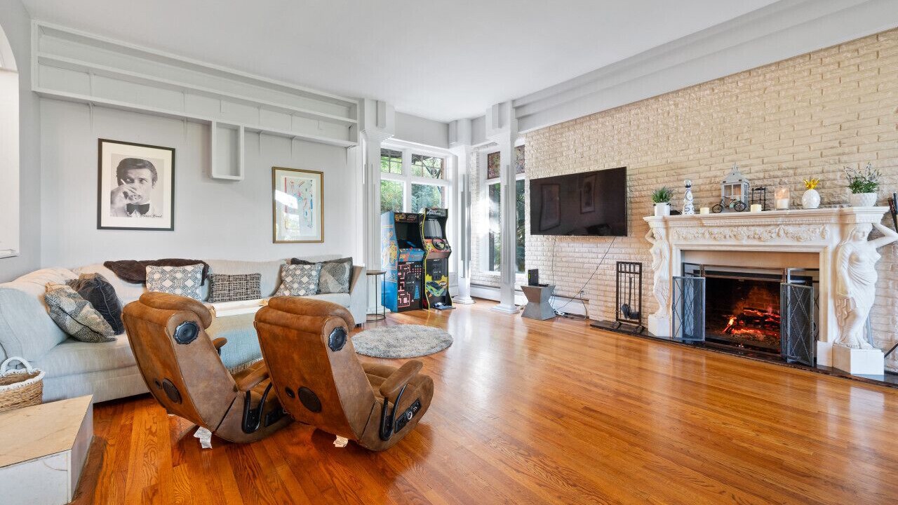Photo of Livingroom in Briarcliff Manor