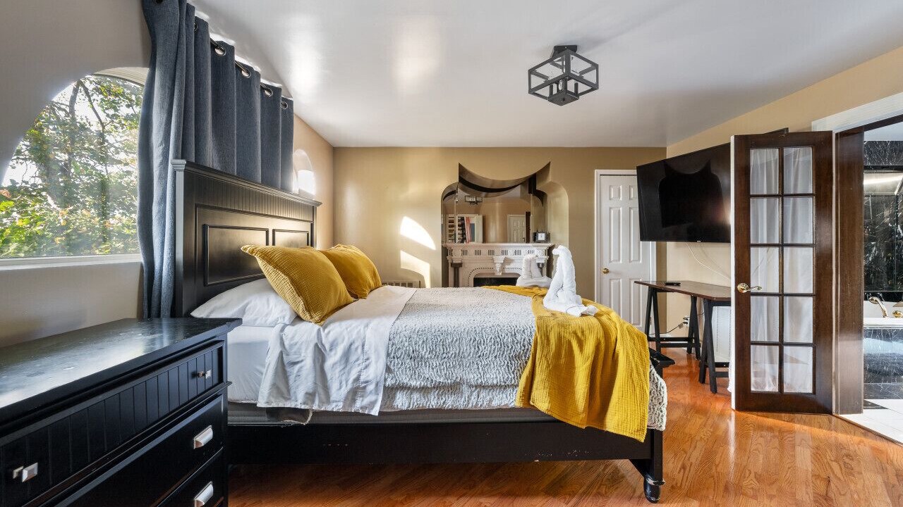 Photo of Bedroom in Briarcliff Manor