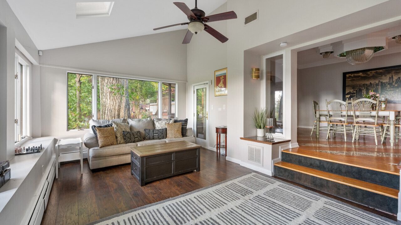 Photo of Livingroom in Briarcliff Manor
