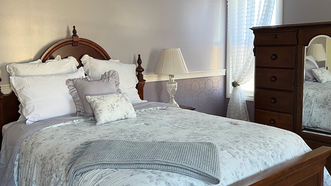 Photo of Bedroom in Loysburg