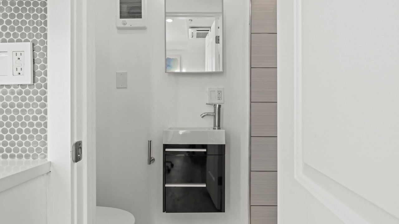 Photo of Bathroom in North Philadelphia West