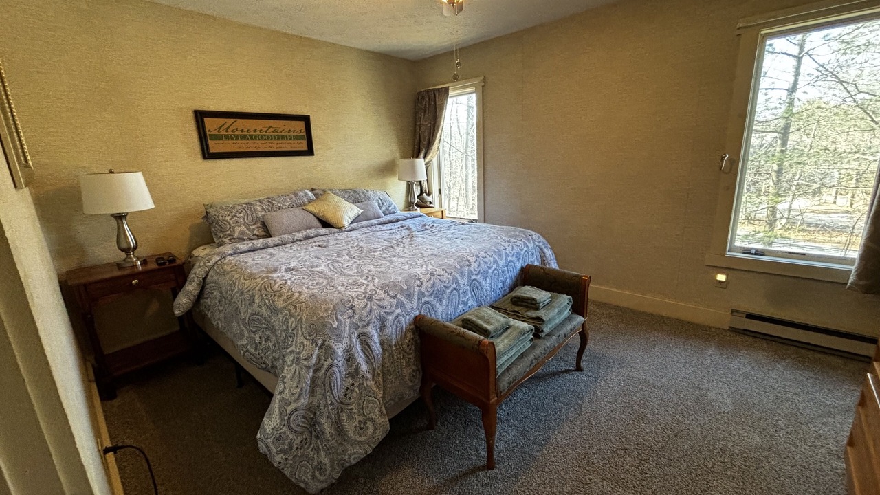 Photo of Bedroom in White Haven