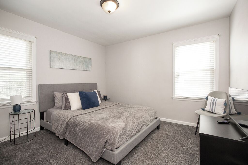 Photo of Bedroom in West Akron