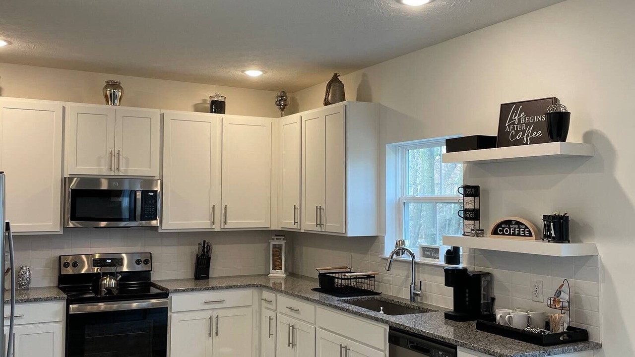 Photo of Kitchen in West Akron