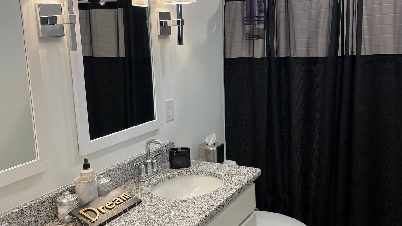 Photo of Bathroom in West Akron
