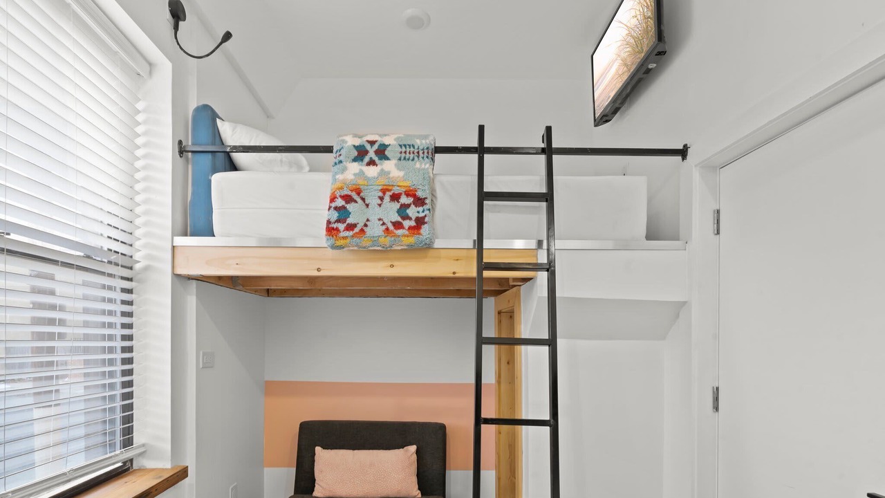 Photo of Bedroom in North Philadelphia West