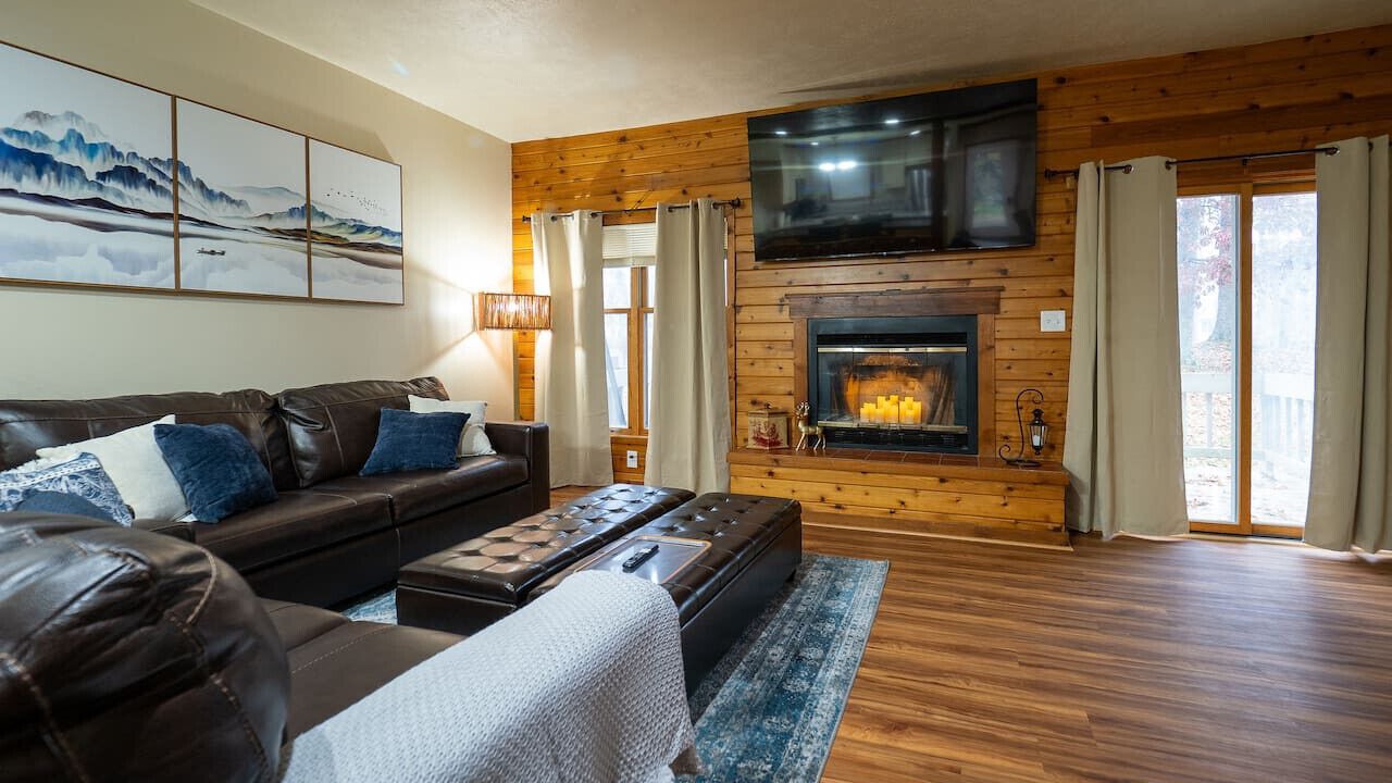 Photo of Livingroom in East Stroudsburg