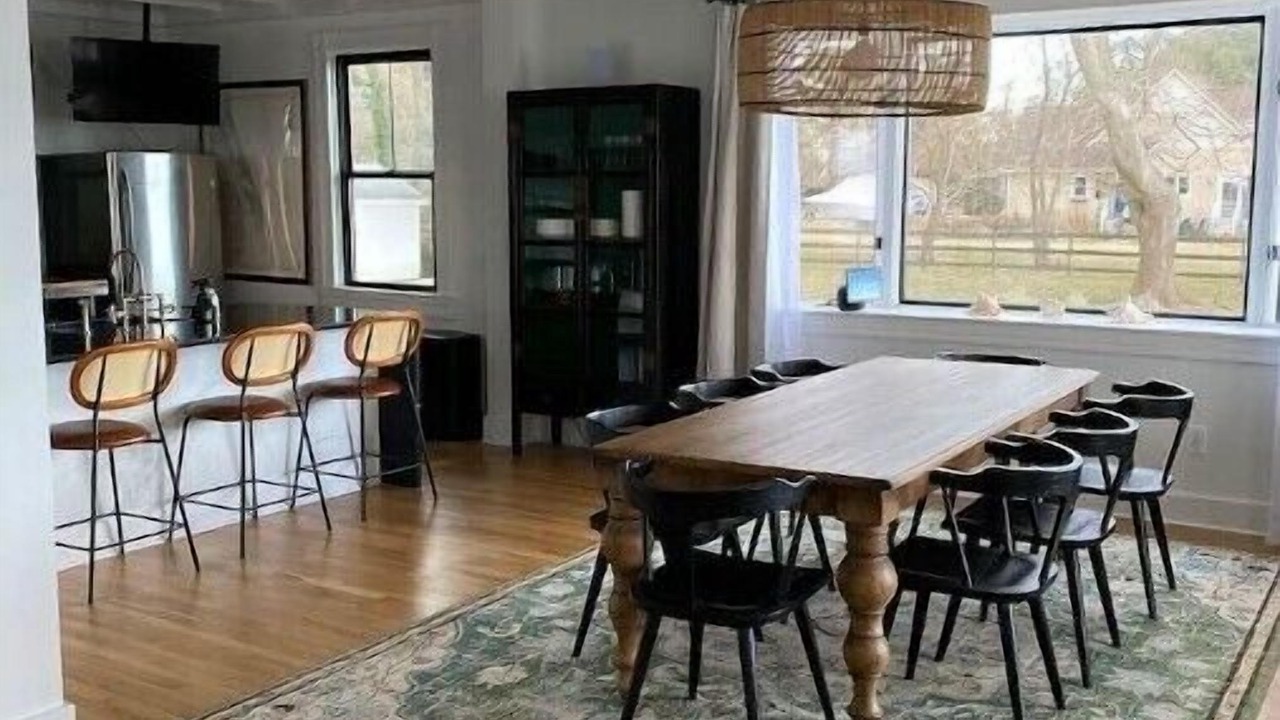 Photo of Livingroom in Lancaster