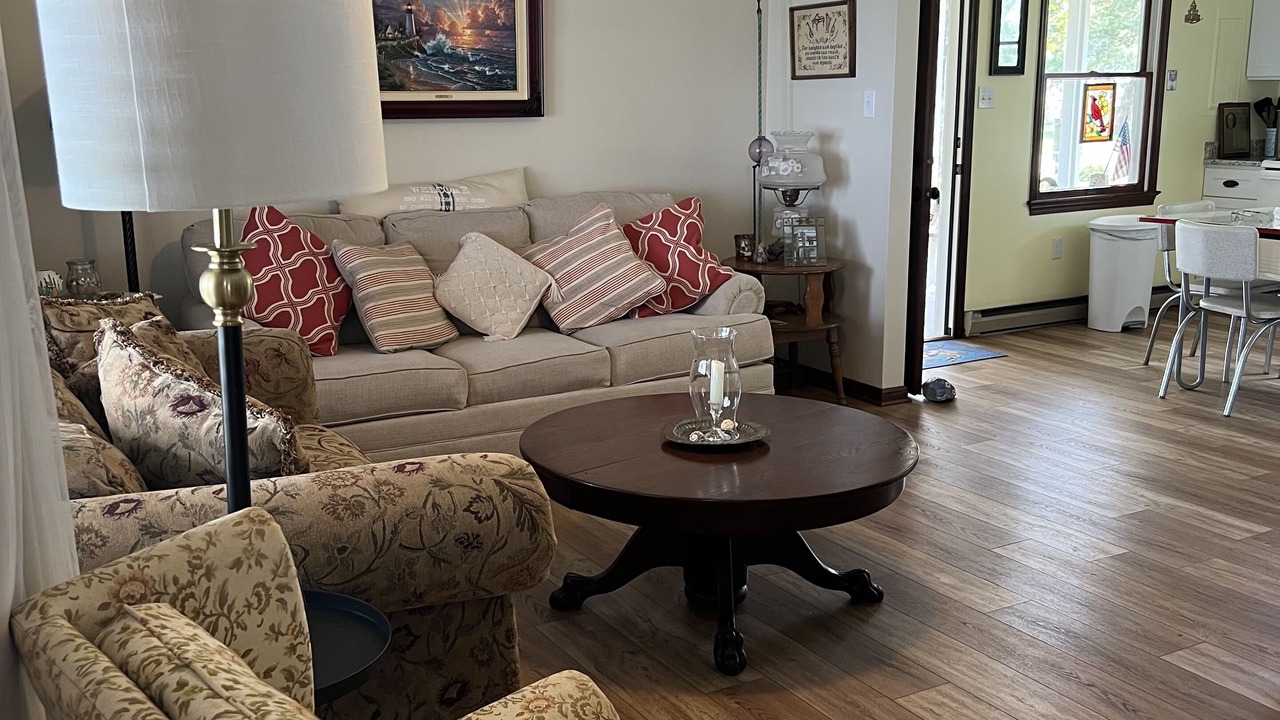 Photo of Livingroom in St. Leonard