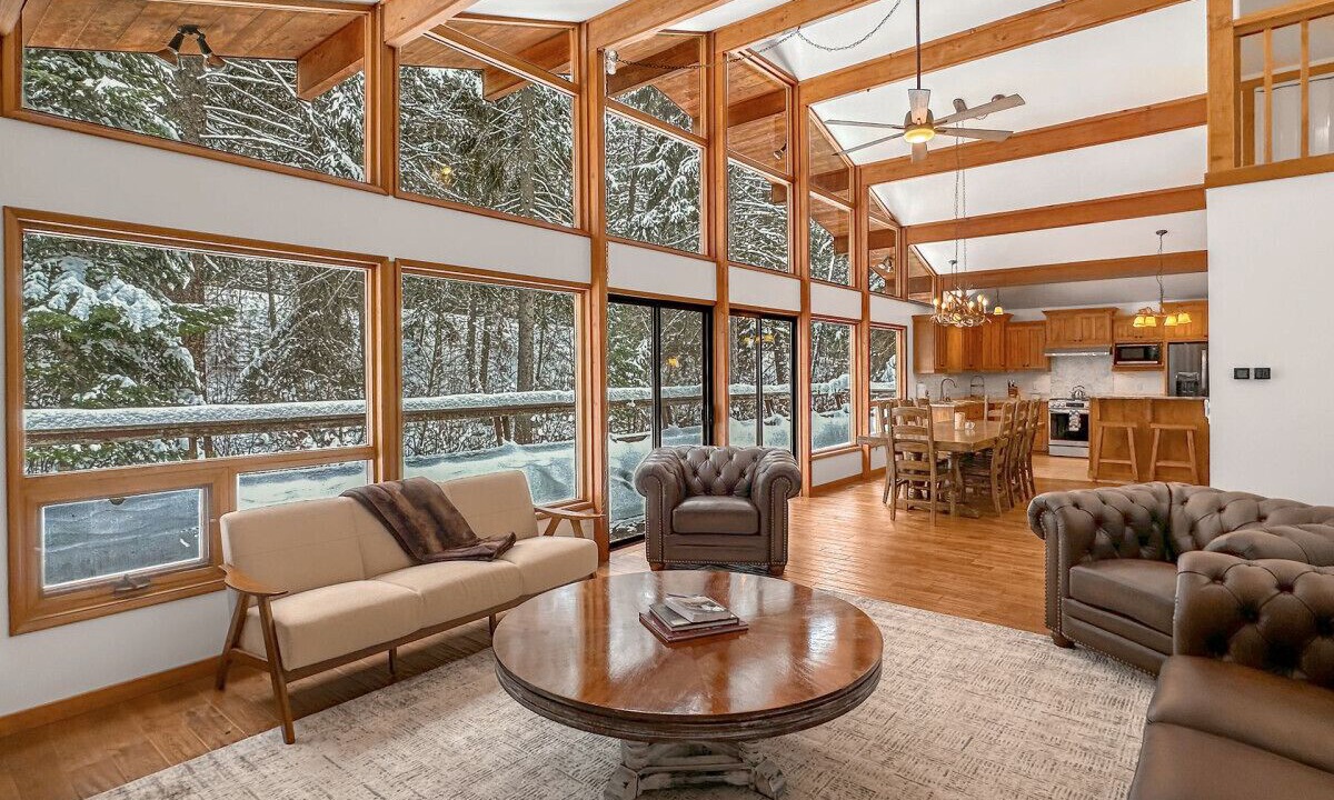 Photo of Livingroom in New Meadows