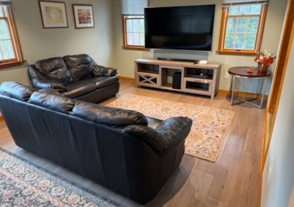 Photo of Livingroom in New Fairfield