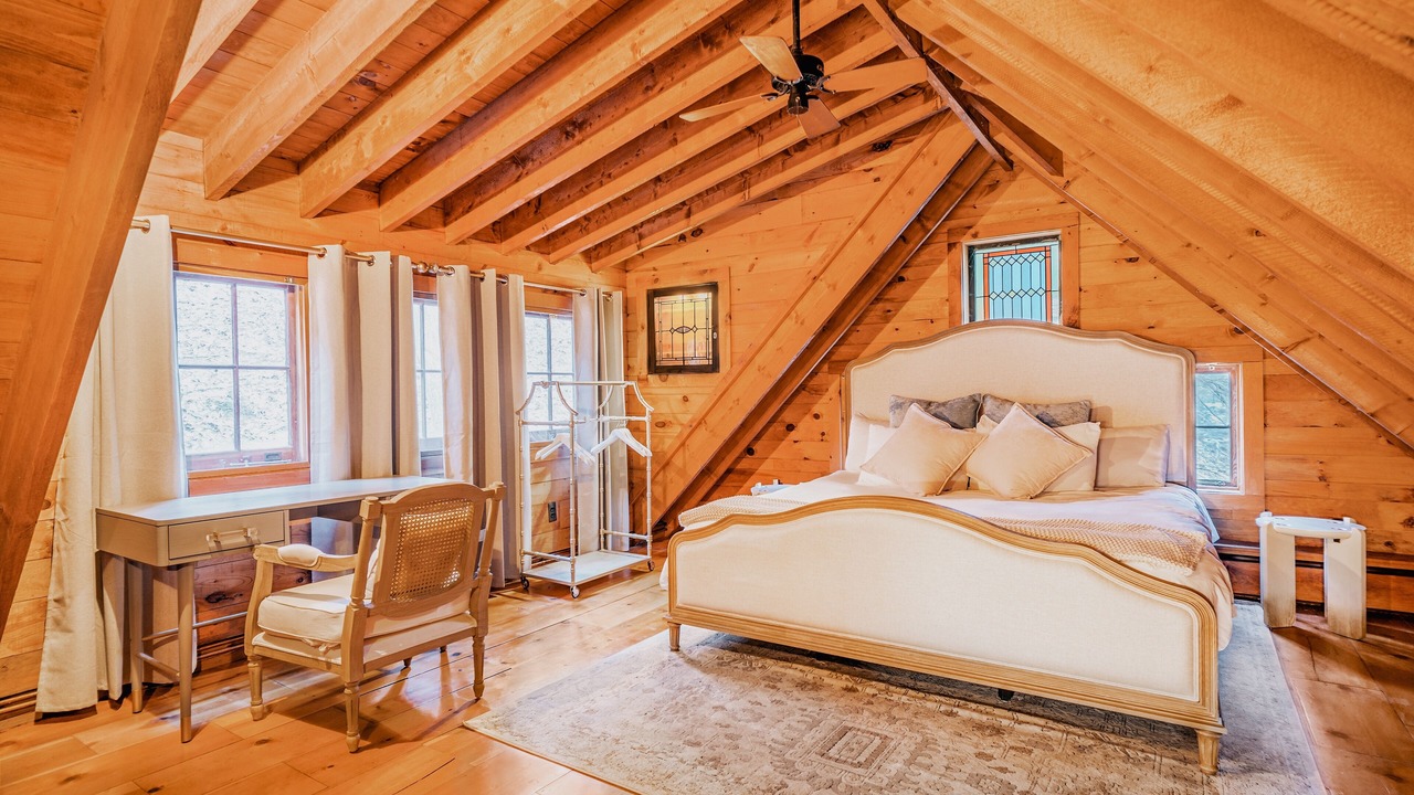 Photo of Bedroom in Layton