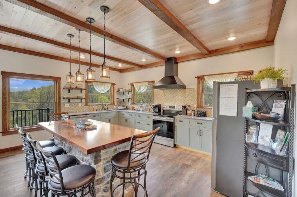 Photo of Kitchen in Driftwood