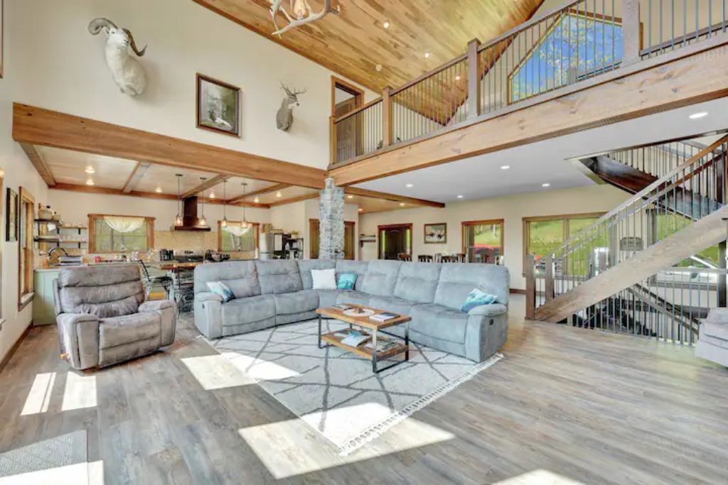 Photo of Livingroom in Driftwood