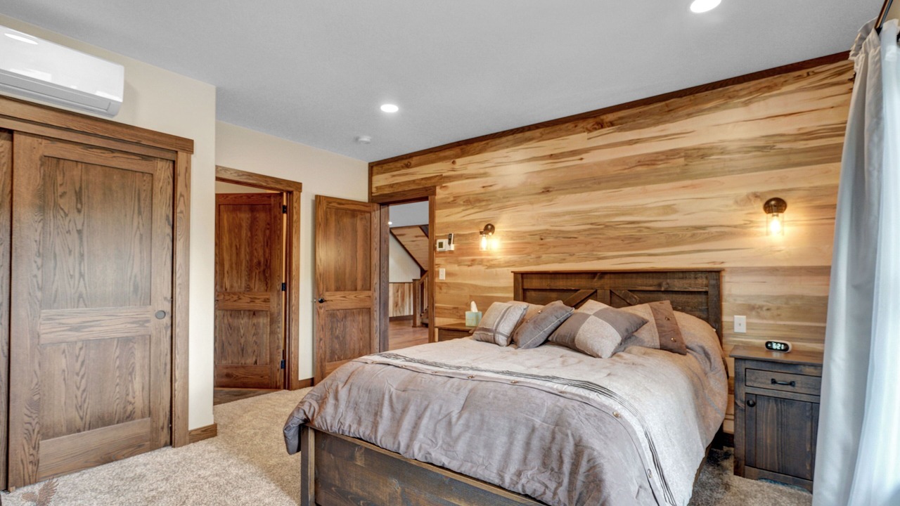 Photo of Bedroom in Driftwood
