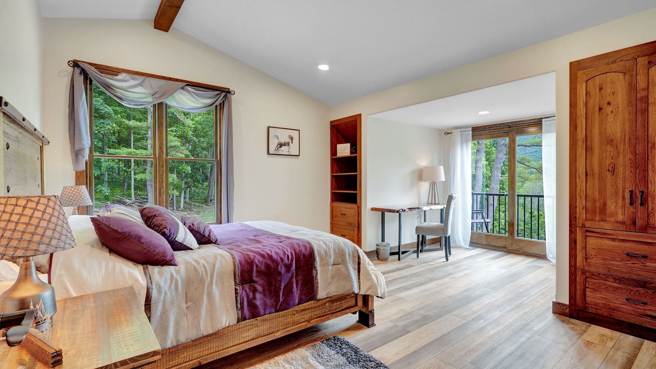 Photo of Bedroom in Driftwood