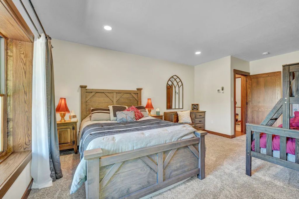 Photo of Bedroom in Driftwood