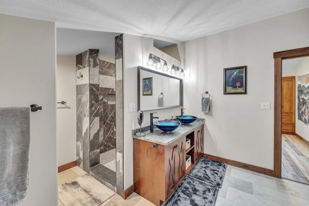 Photo of Bathroom in Driftwood