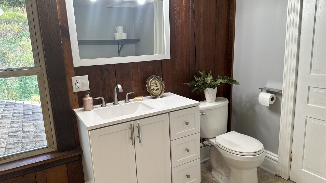 Photo of Bathroom in Brush Valley