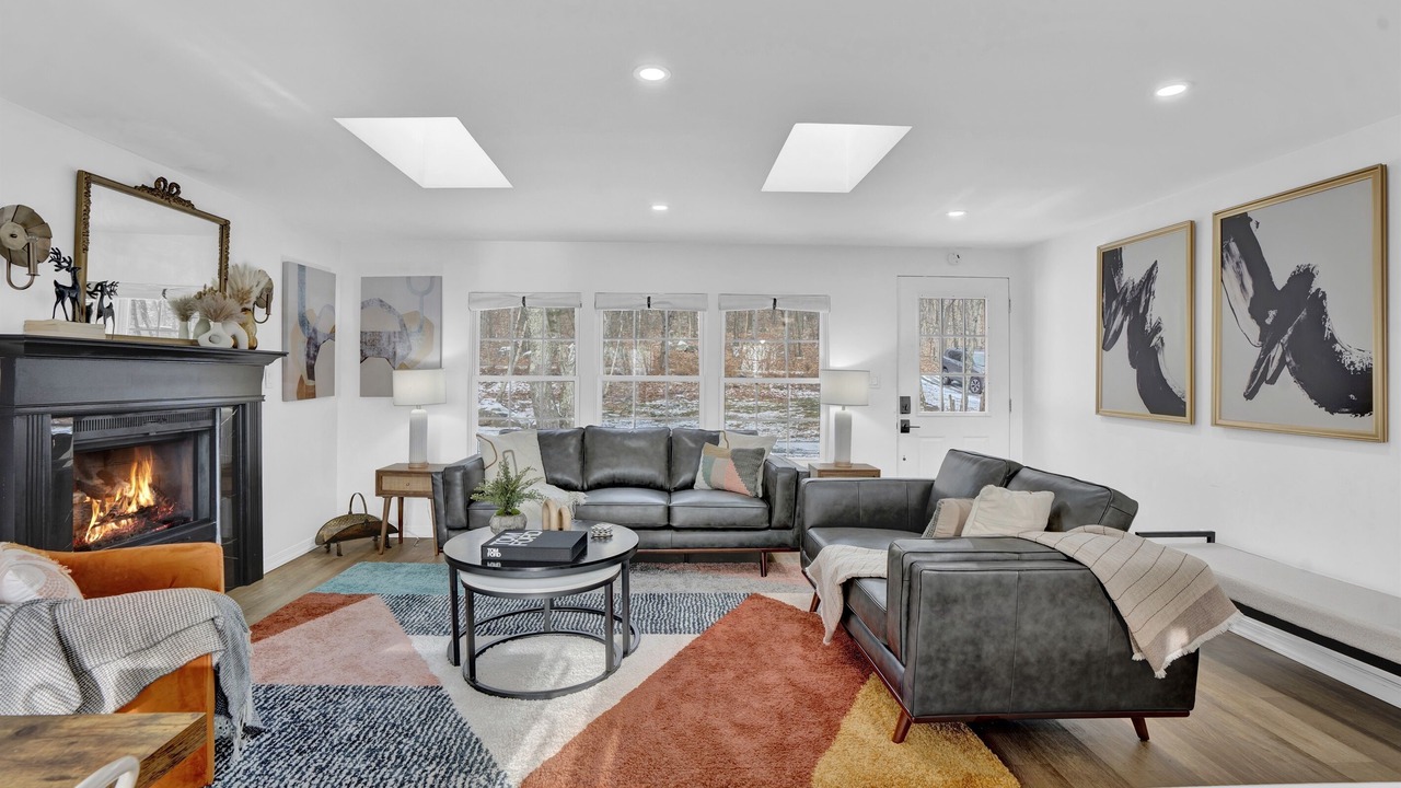 Photo of Livingroom in Albrightsville