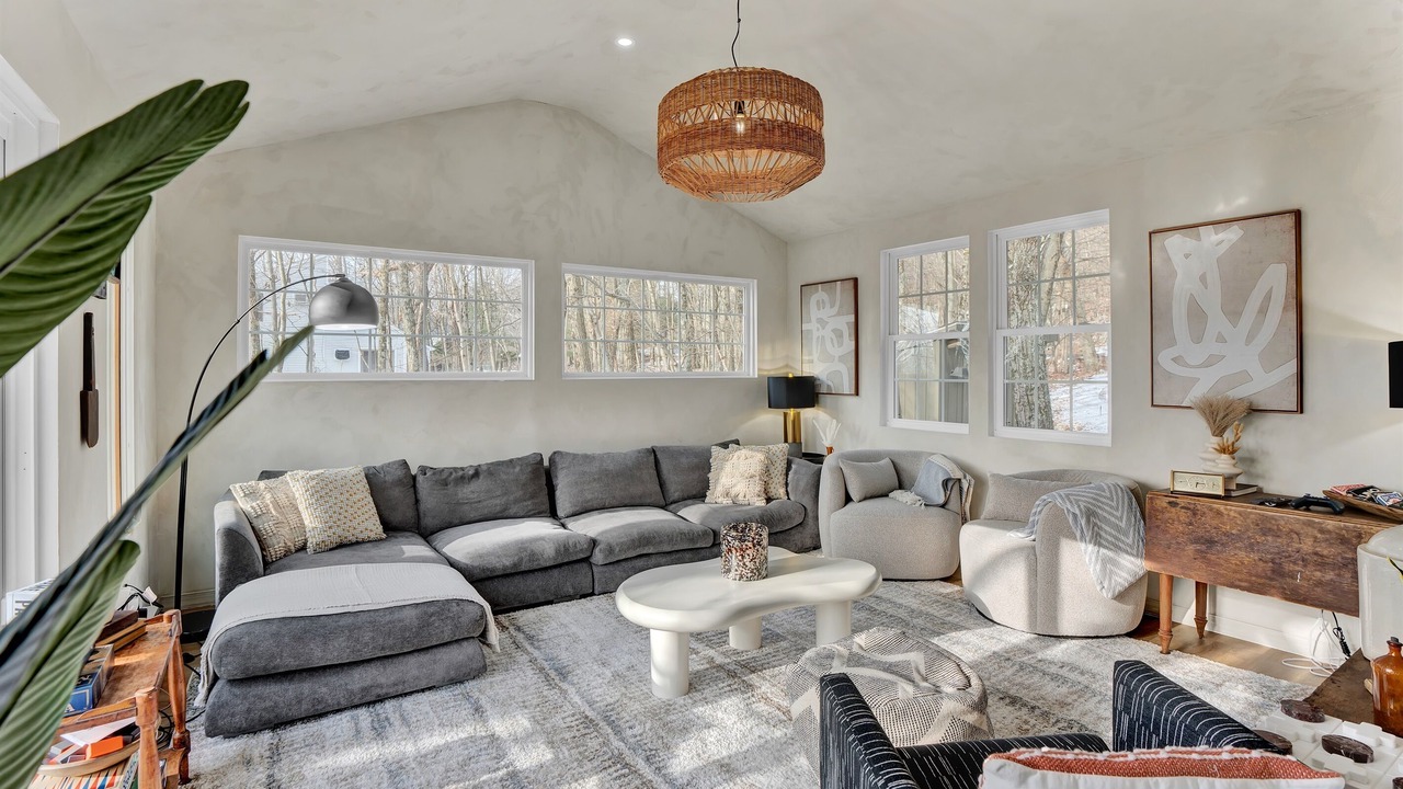 Photo of Bedroom in Albrightsville