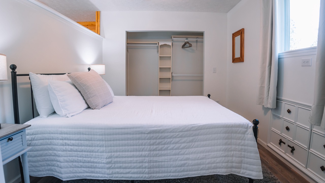 Photo of Bedroom in Alliance