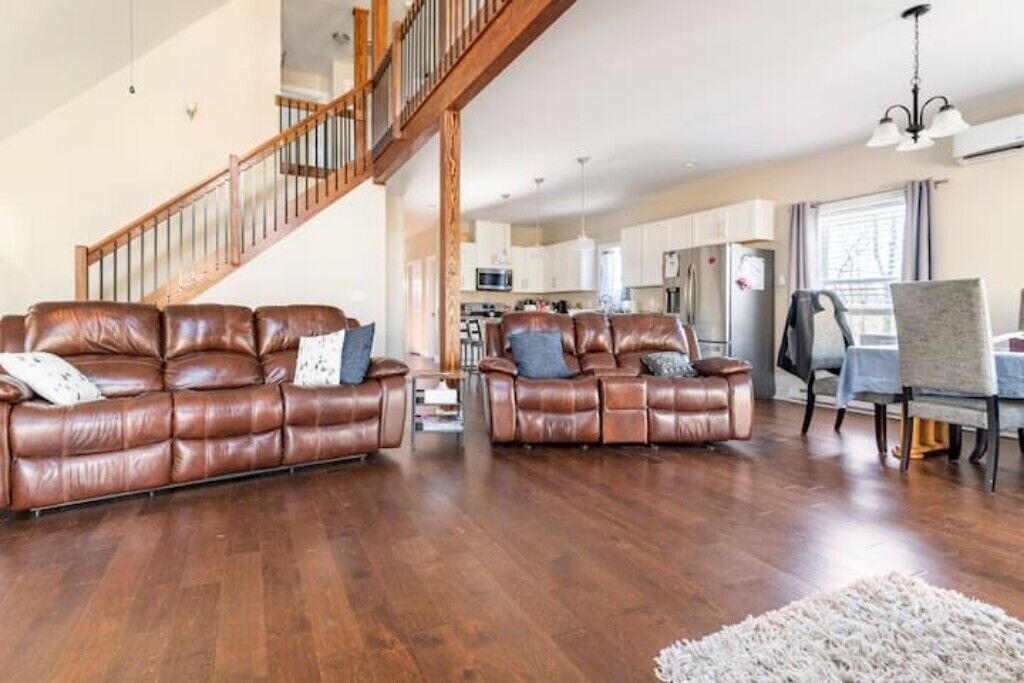 Photo of Livingroom in Jim Thorpe