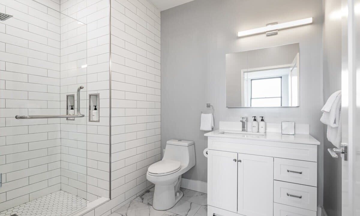 Photo of Bathroom in Center City East