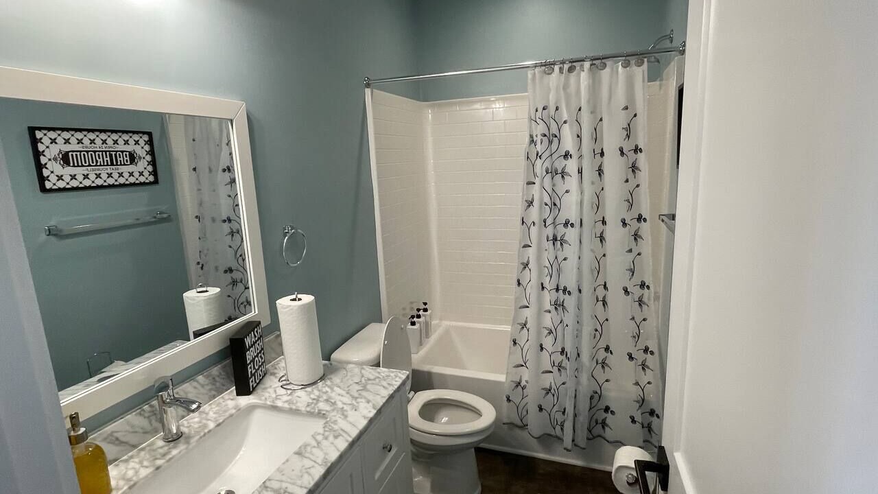 Photo of Bathroom in Dunean