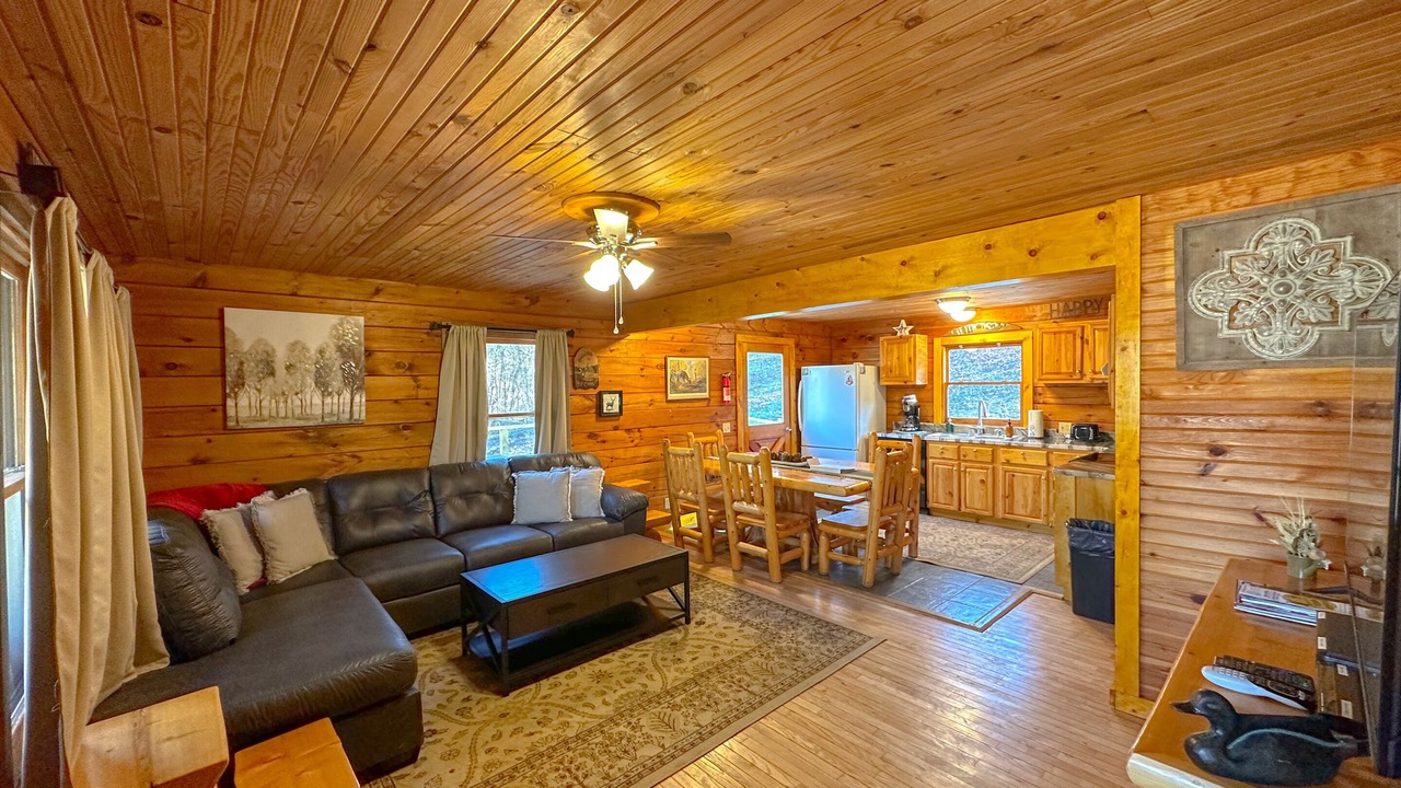 Photo of Livingroom in West Columbia
