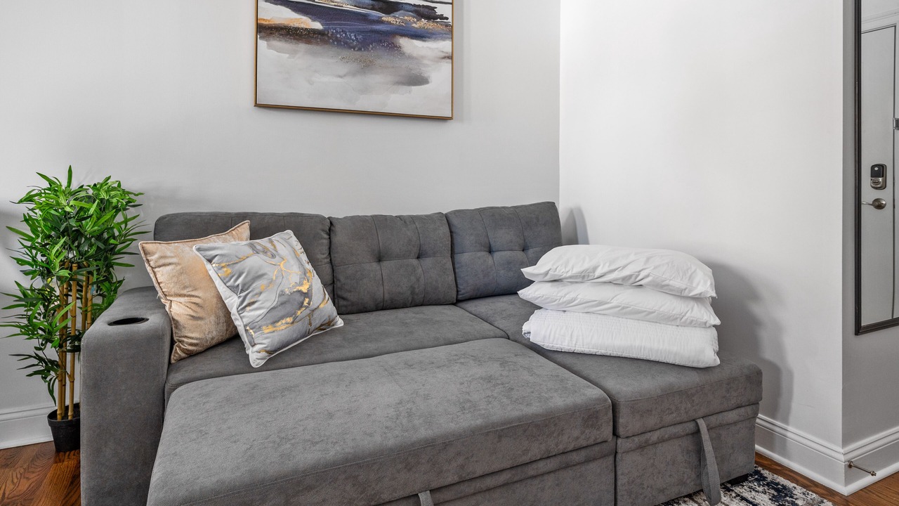Photo of Livingroom in Central Business District