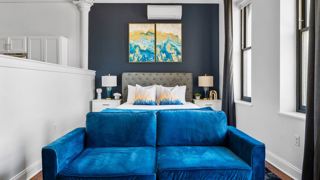 Photo of Bedroom in Central Business District