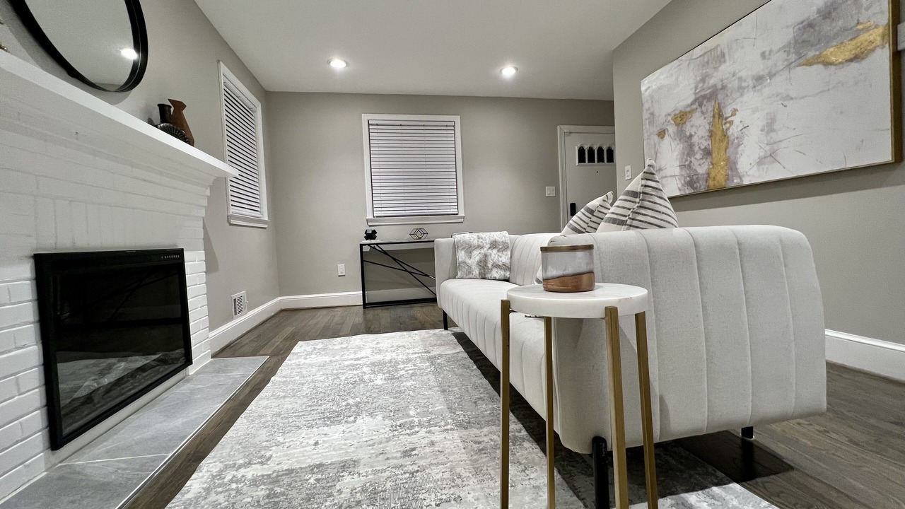 Photo of Bedroom in Forest Heights