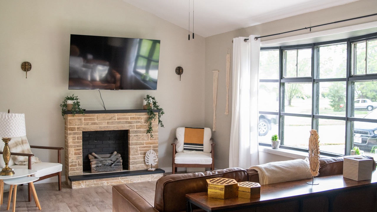 Photo of Livingroom in Youngstown