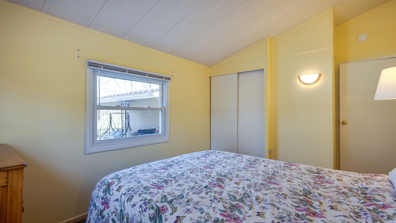 Photo of Bedroom in Mattawana
