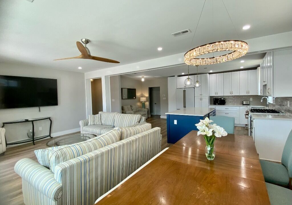 Photo of Livingroom in North End