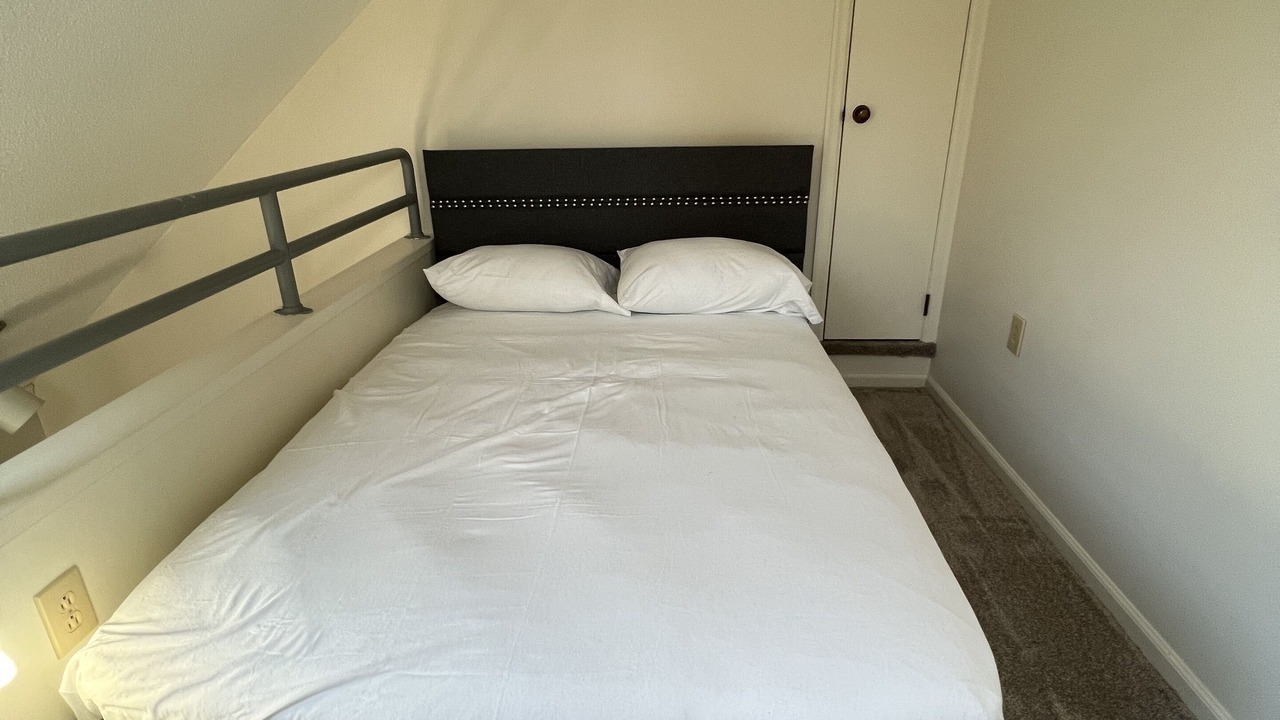 Photo of Bedroom in Claysburg