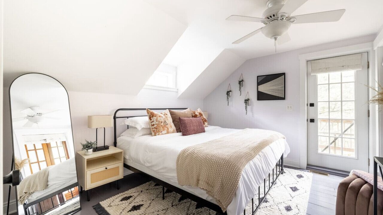 Photo of Bedroom in Peninsula
