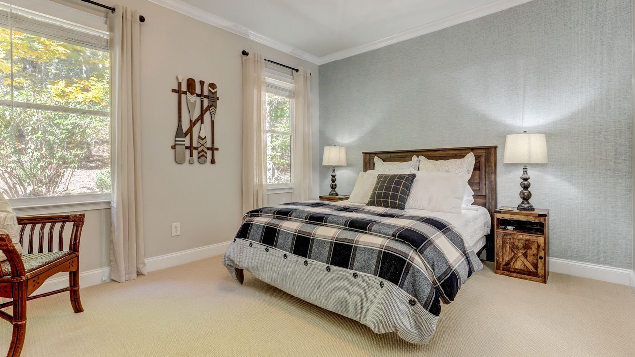 Photo of Bedroom in Big Canoe