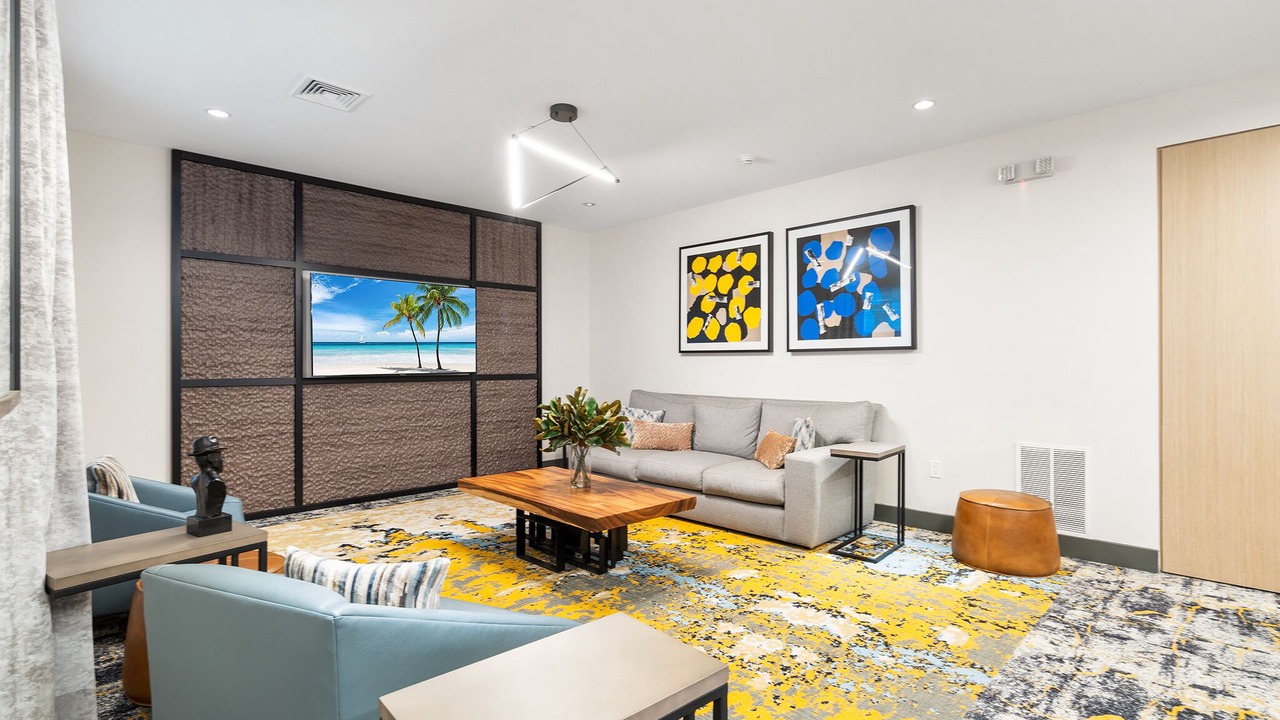 Photo of Livingroom in Greenville