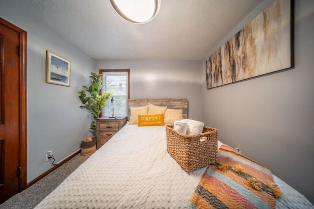 Photo of Bedroom in Kamm's Corners