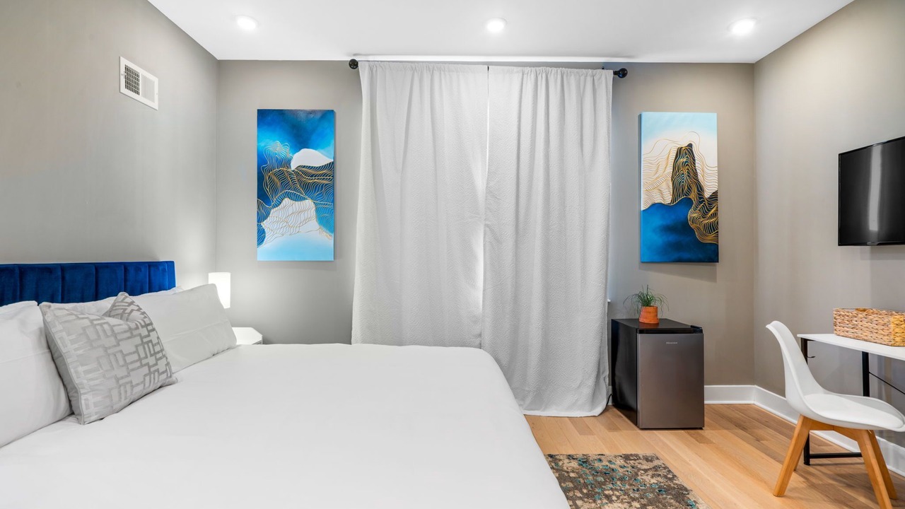 Photo of Bedroom in Point Breeze