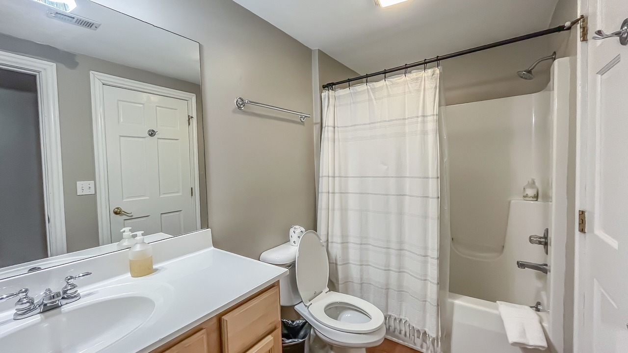Photo of Bathroom in Thayerville