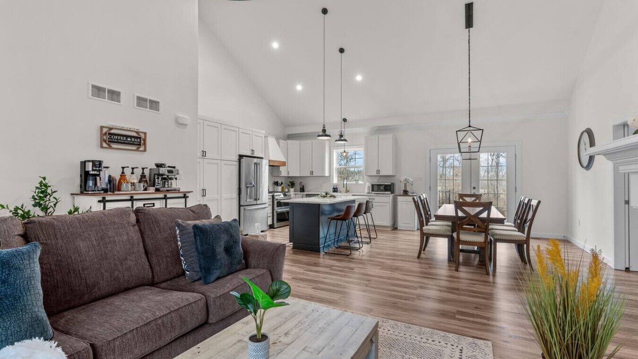 Photo of Livingroom in Biglerville