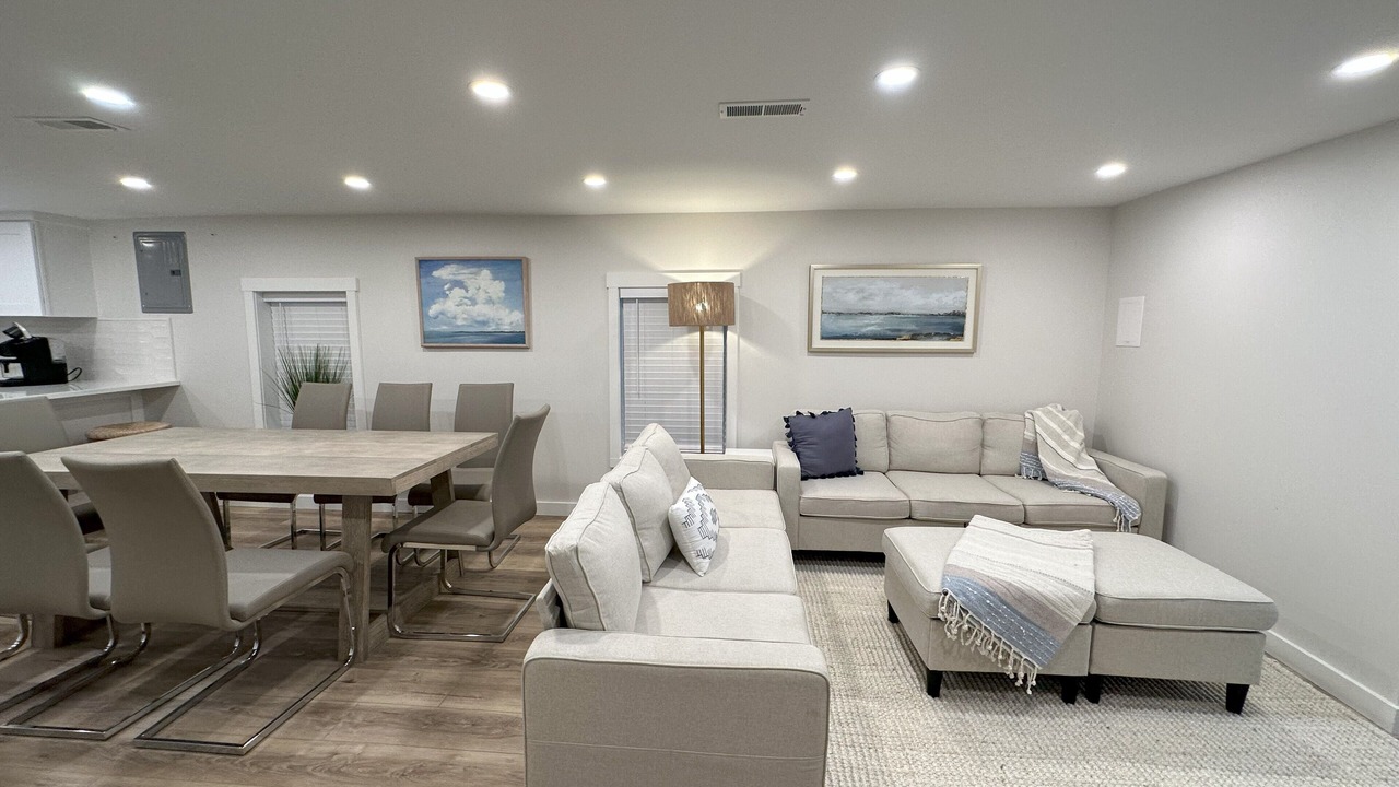 Photo of Livingroom in North End